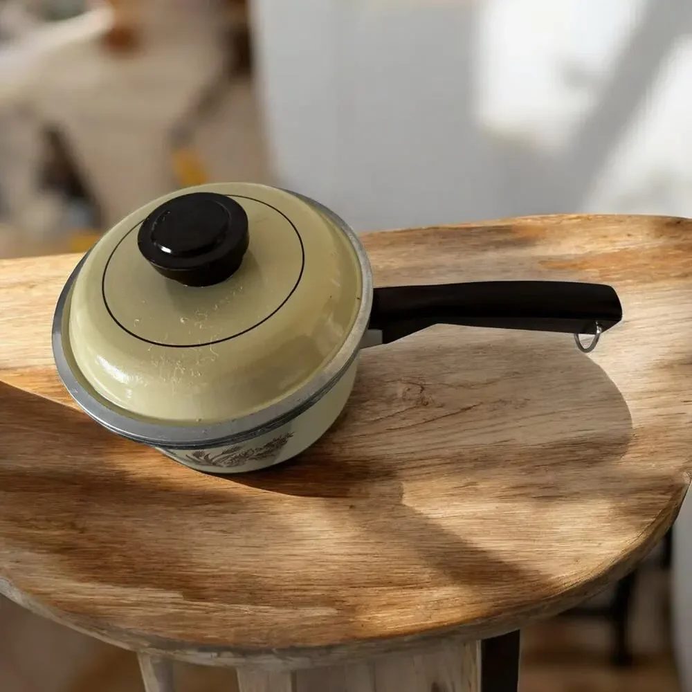 Vintage Corning Ware Range Craft 1.5 Qt Saucepan with Lid | Retro Avocado Green